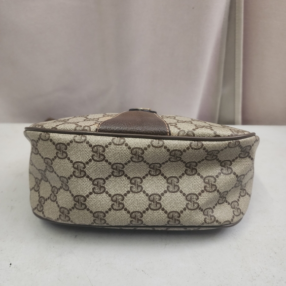 Authentic Vintage Gucci Canvas Sherry Line Shoulder Bag - Picture 4 of 13